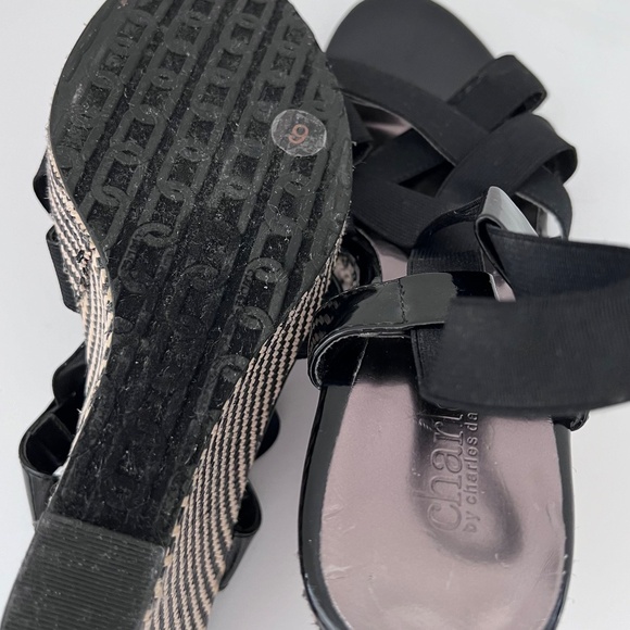 Charles by Charles David Black/Cream Strappy Wedge Sandal Sz 9 - Picture 4 of 5